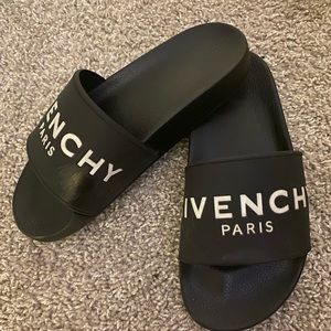 Givenchy Black Logo Slides